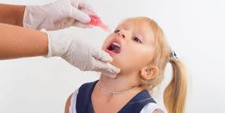 Коли щеплювати дитину від поліомієліту?