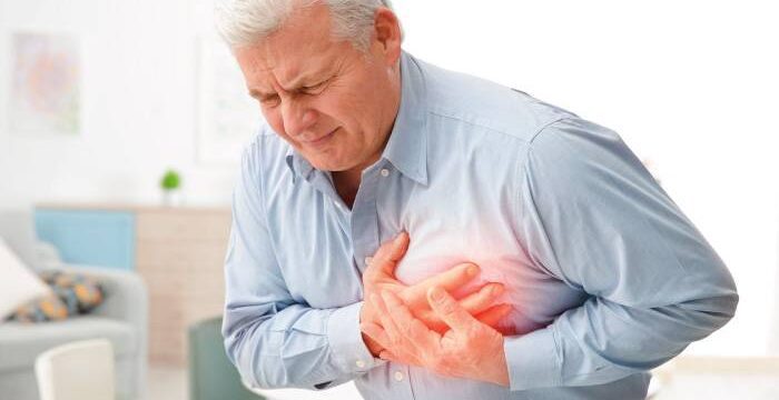 Яка медична допомога надається внутрішньо переміщеній особі при інфаркті